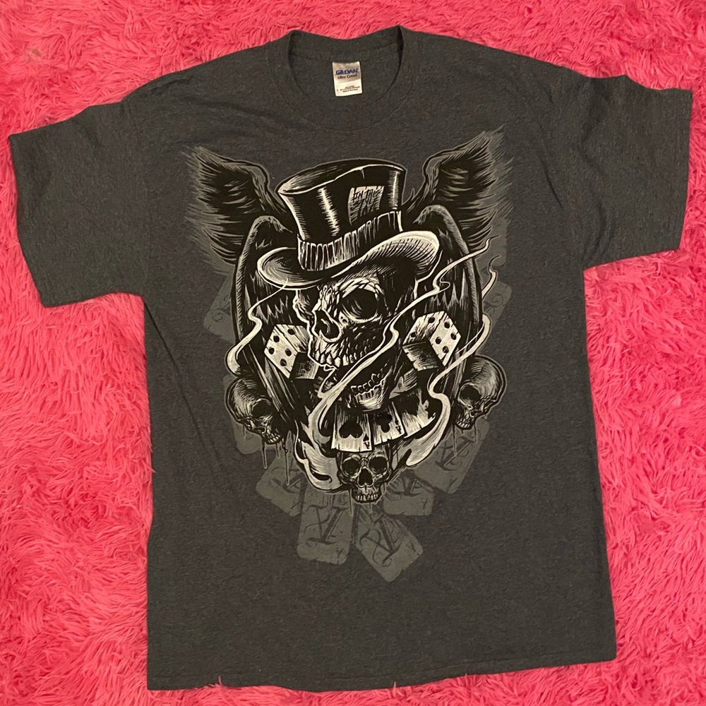 Grunge skull shirt